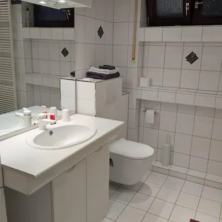 Lichtdurchflutete Dg-wohnung